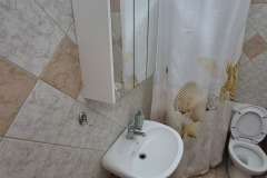 apartman-aleksa-pefkohori-kupatilo-1