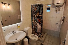 apartman-tasija-polihrono-kupatilo-1