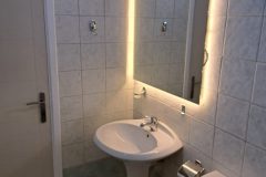 slatko-je-more-apartman-tasija-polihrono-kupatilo2